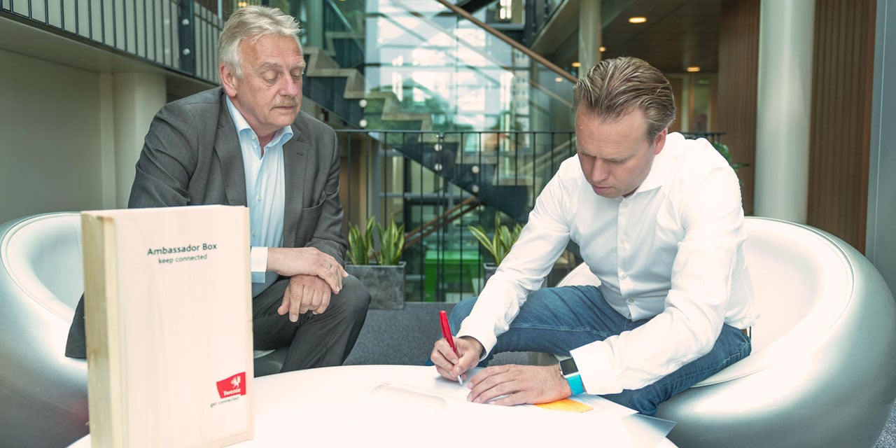 header trimm director marc woesthuis signs partnership agreement with regio twente